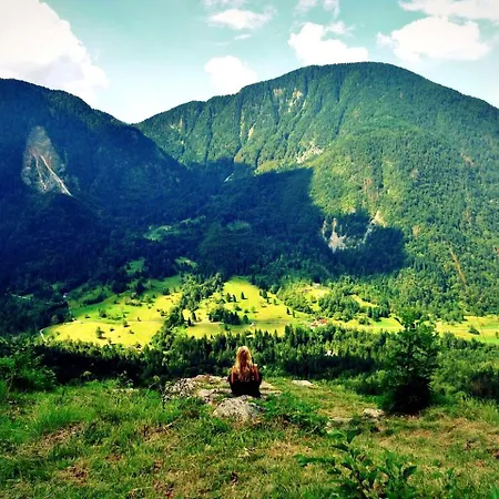 Dom wakacyjny Inviting For A Vacation In The Stunning Setting Of Soca, Slovenia *